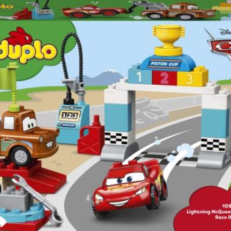 Lego Duplo 10924 Závodní den Bleska McQueena